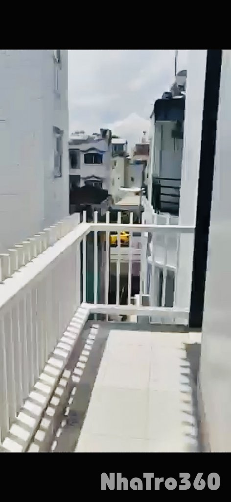 Cho thuê căn hộ Duplex (có gác), Q4, Đường Khánh Hội, gần Cầu Kênh Tẻ, Cầu Ông Lãnh, Chùa Giác Nguyên