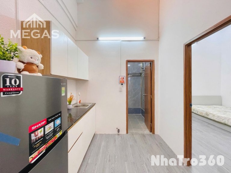 Full nội thất, CHDV, 1 phòng ngủ, tách bếp, rẻ