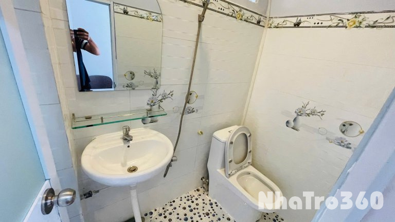 Cho thuê căn hộ Q4, Đường Tôn Đản, gần ĐH Luật, ĐH Nguyễn Tất Thành, Chợ Xóm Chiếu