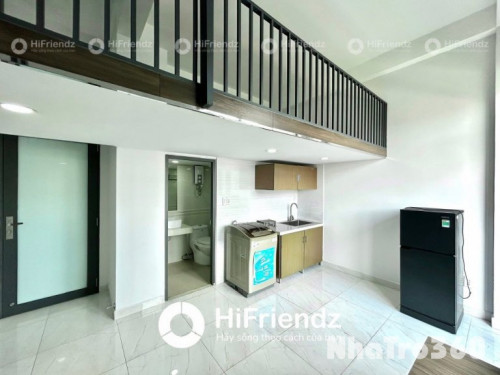 Full nội thất, thang máy, gác, ban công