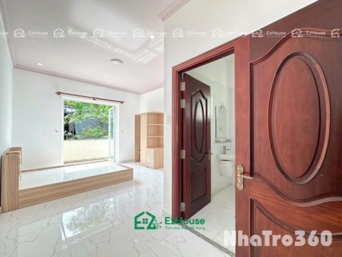 Full nội thất, nhà mới, ban công, giá rẻ