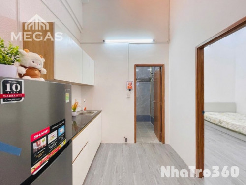 Full nội thất, CHDV, 1 phòng ngủ, tách bếp, rẻ