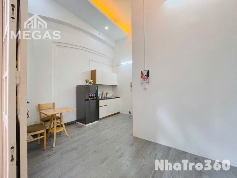 Full nội thất, CHDV, 1 phòng ngủ, tách bếp, rẻ