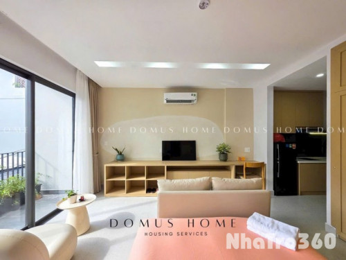 Căn hộ studio ban công gần sân bay quận Tân Bình