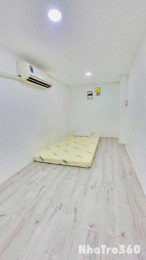 Chính chủ cho thuê nhà Huỳnh văn bánh và nhờ anh c