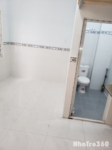 Cần cho thuê phòng mới sạch sẽ 2.2triệu