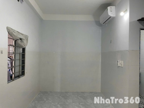 Cần cho thuê. Giá 3.5tr mới, có máy lạnh, rộng