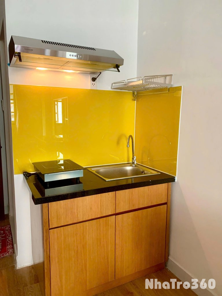 Cho thuê căn hộ Studio Cửa sổ trời Q1 gần chợ Bến Thành, Ngã Sáu Phù Đổng, công viên Tao Đàn