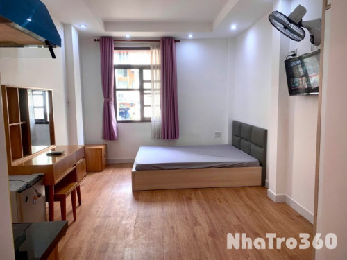 Cho thuê căn hộ Studio Cửa sổ trời Q1 gần chợ Bến Thành, Ngã Sáu Phù Đổng, công viên Tao Đàn