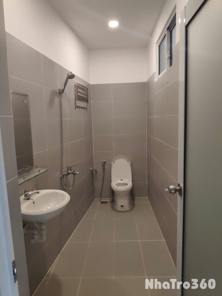 Trống phòng dublex 36m2. ở được 4ng 4xe