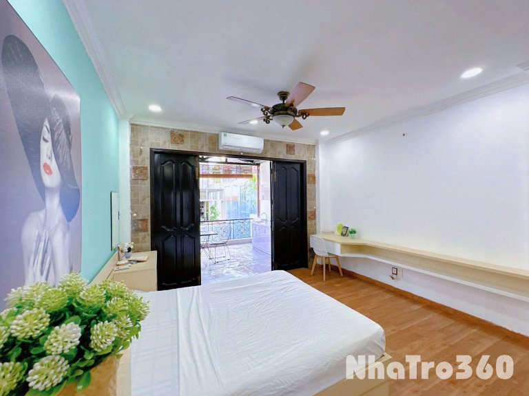 Cho thuê căn 1PN ban công 50m2 ngay ngã sáu Phù Đổng, chợ Bến Thành, công viên Tao Đàn, công viên 23/9,...