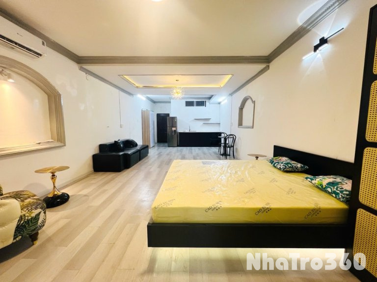 PHÒNG BAN CÔNG 50M2 QUẬN 5 ĐƯỜNG NGUYỄN CHÍ THANH