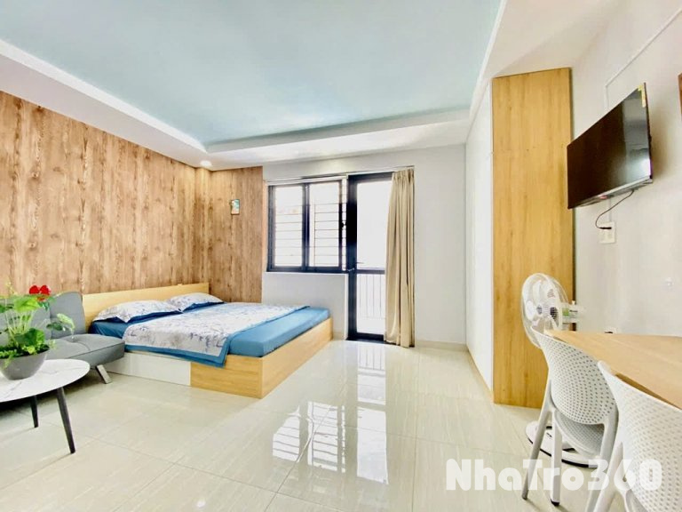 Căn hộ ban công Q1 ngay đinh công tráng, tân định