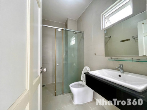 Studio ban công full nội thất gần sân bay, ga t3