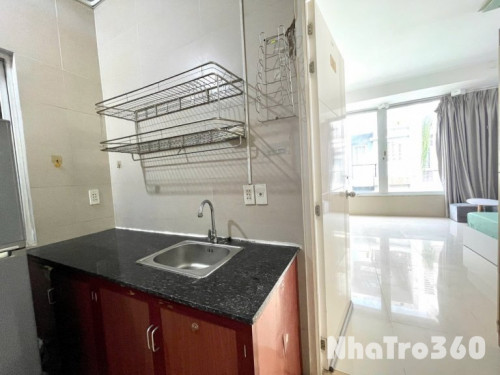 Studio ban công full nội thất gần sân bay, ga t3