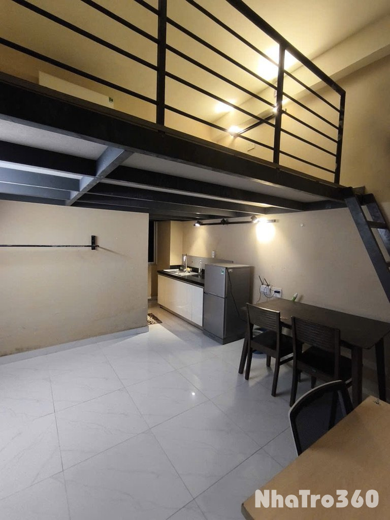 Trống phòng dublex 36m2. ở được 4ng 4xe