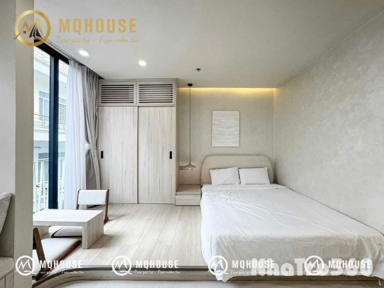 CHO THUÊ PHÒNG STUDIO BAN CÔNG THOÁNG MỚI 100%,QTB