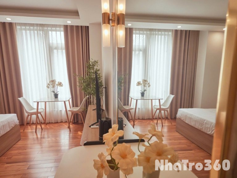 Cho thuê căn hộ cửa sổ lớn quận 1 full nội thất