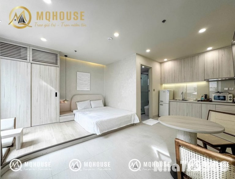 CHO THUÊ PHÒNG STUDIO BAN CÔNG THOÁNG MỚI 100%,QTB