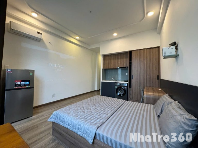 Cho thuê căn hộ Studio Ban công, máy giặt riêng Q1 gần cầu Thị Nghè, vòng xoay Điện Biên Phủ, UEH
