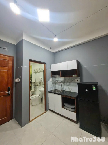 CĂN HỘ TÁCH BẾP CỬA SỔ NGAY SÂN BAY TÂN BÌNH