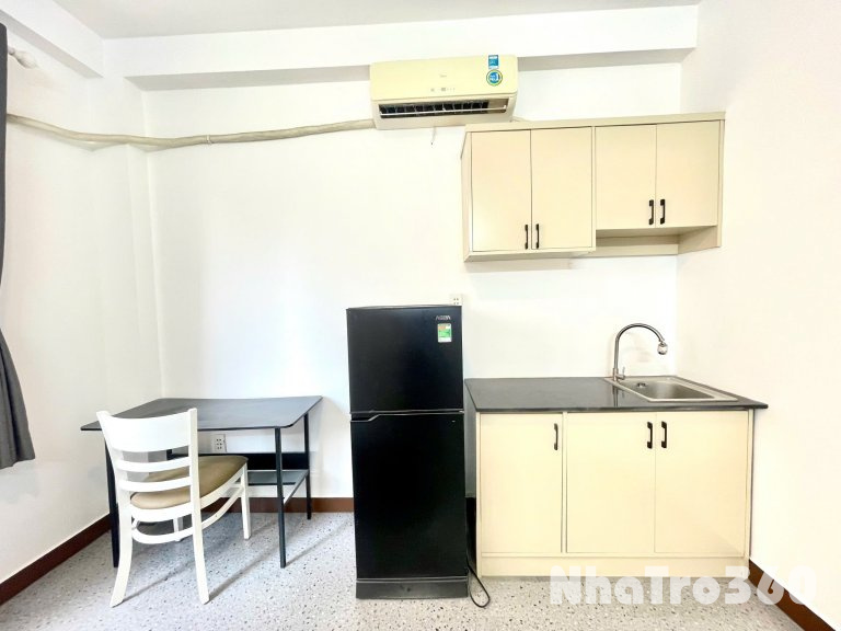 Cho thuê trọ Studio cửa sổ giá rẻ Q1, gần chợ Bến Thành, công viên 23/9, phố đi bộ, Saigon Center, Takasimaya,…