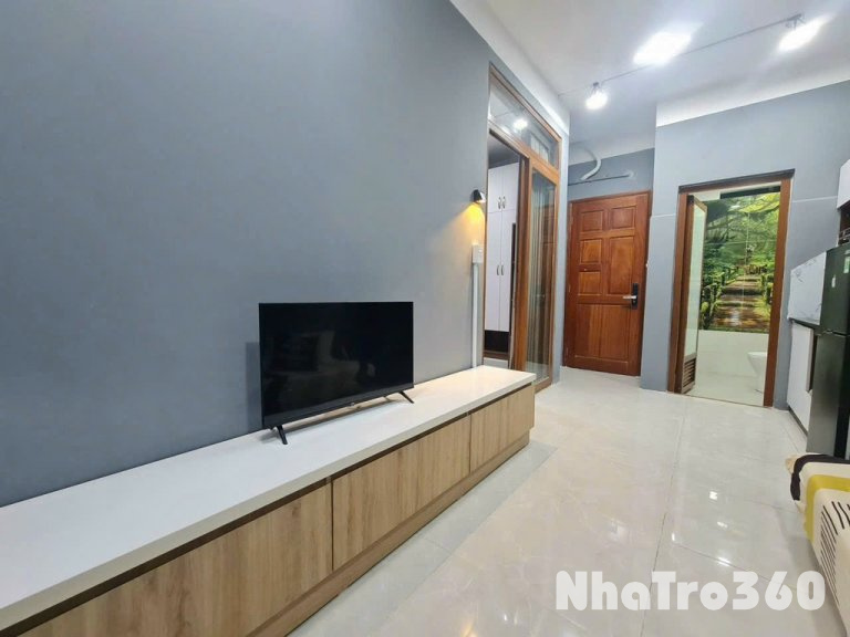 CĂN HỘ TÁCH BẾP CỬA SỔ NGAY SÂN BAY TÂN BÌNH