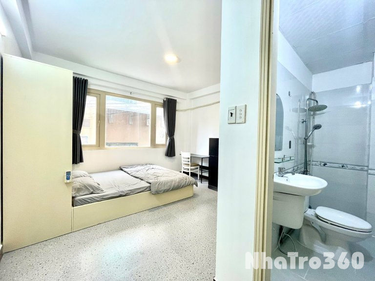 Cho thuê trọ Studio cửa sổ giá rẻ Q1, gần chợ Bến Thành, công viên 23/9, phố đi bộ, Saigon Center, Takasimaya,…