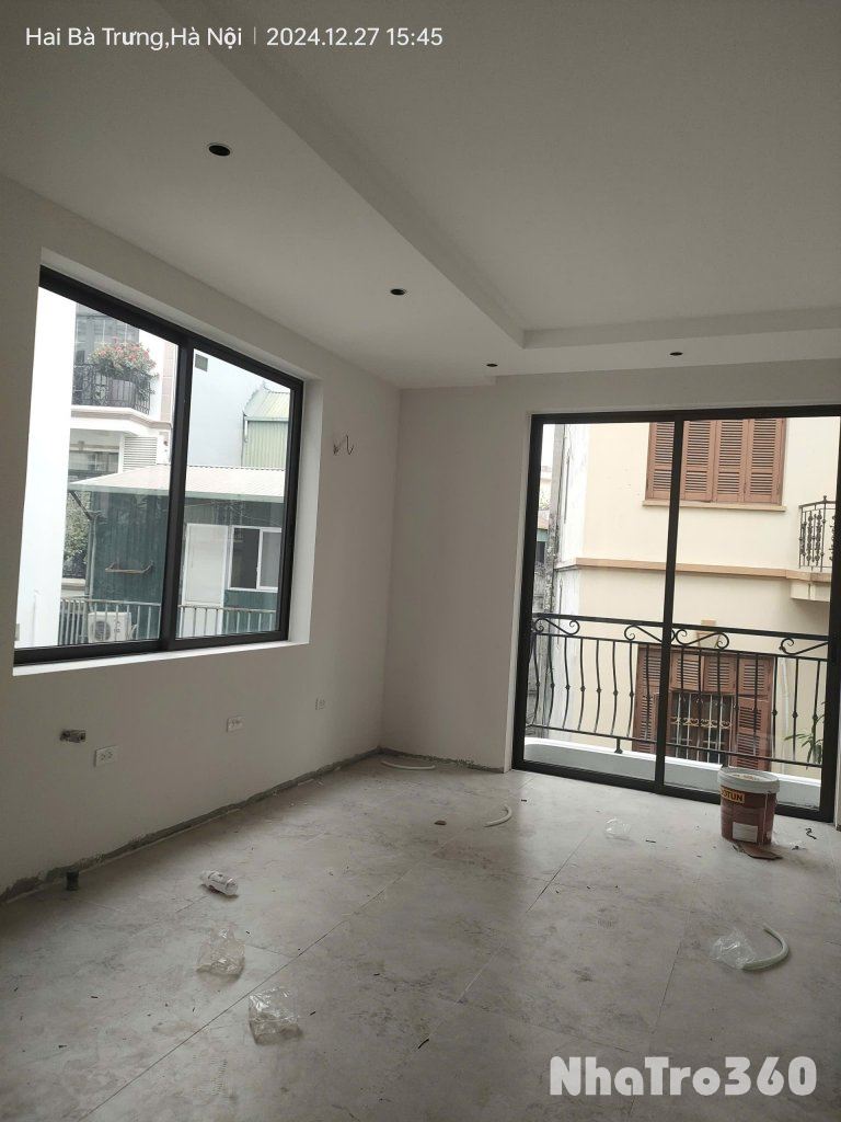 Thuê lâu dài giá rẻ phòng đào tạo Giáp Bát 300m, tầng 3,4, mặt tiền 30m, 20 tr/th, Hoàng Mai.