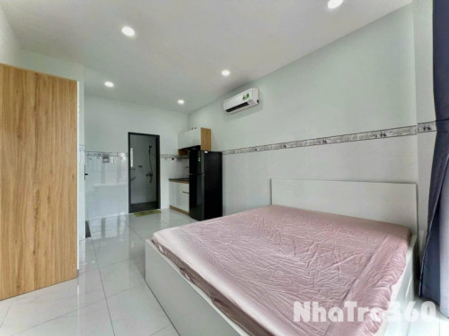 🔥🔥 CHO THUÊ CĂN HỘ 1 PHÒNG NGỦ 40M² GẦN SÂN BAY TÂN SƠN NHẤT, TÂN BÌNH – BAN CÔNG THOÁNG MÁT