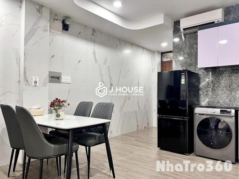 Cho thuê studio full nội thất Q1 gần Đh UEH, Mở