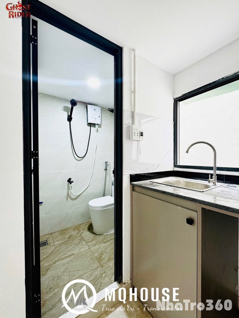 Cho thuê CHDV duplex ngay Nguyễn Phi Khanh