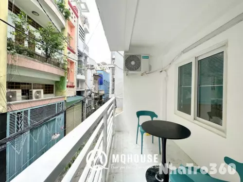 Cho thuê căn hộ 1PN ban công gần chợ Bàn Chờ, chợ Hồ Thị Kỷ, vòng xoay Lý Thái Tổ, ngã sáu Cộng Hòa