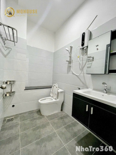 Căn hộ 1 phòng ngủ ban công 40m2 quận 1 gần CV lê