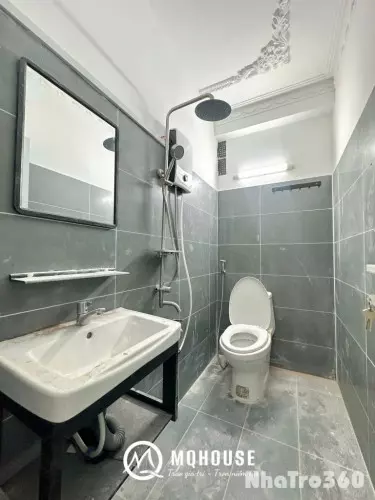 Cho thuê căn hộ 1PN ban công gần chợ Bàn Chờ, chợ Hồ Thị Kỷ, vòng xoay Lý Thái Tổ, ngã sáu Cộng Hòa