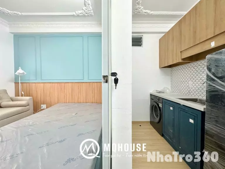 Cho thuê căn hộ 1PN ban công gần chợ Bàn Chờ, chợ Hồ Thị Kỷ, vòng xoay Lý Thái Tổ, ngã sáu Cộng Hòa