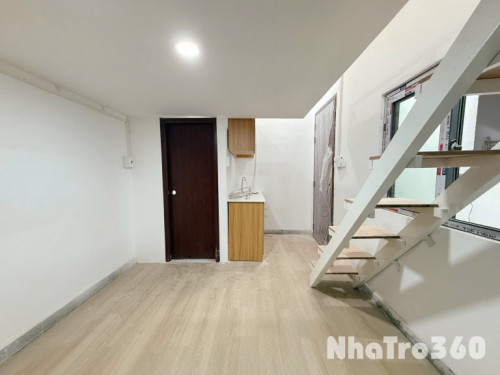 Cho thuê căn hộ Duplex (có gác), Q1, đường Tôn Thất Tùng, gần Công Viên Tao Đàn, Công Viên 23/9, Chợ Bến Thành