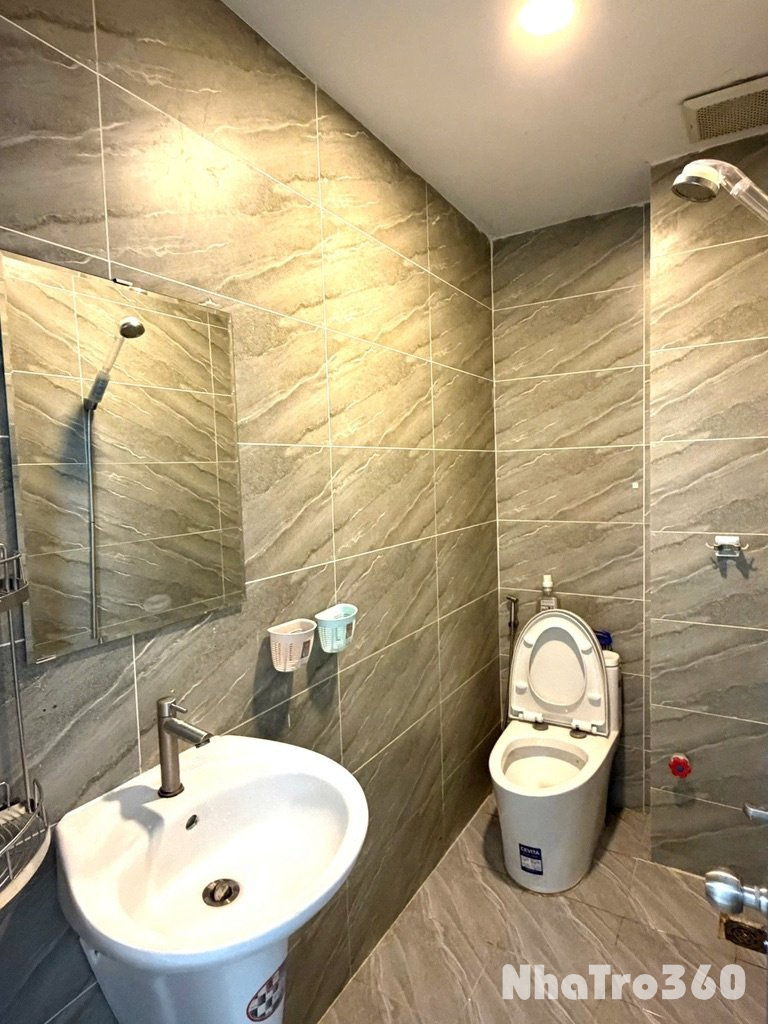 PHÒNG TRỌ TÁCH BẾP CỬA SỔ NGAY TÂN BÌNH QUẬN 10