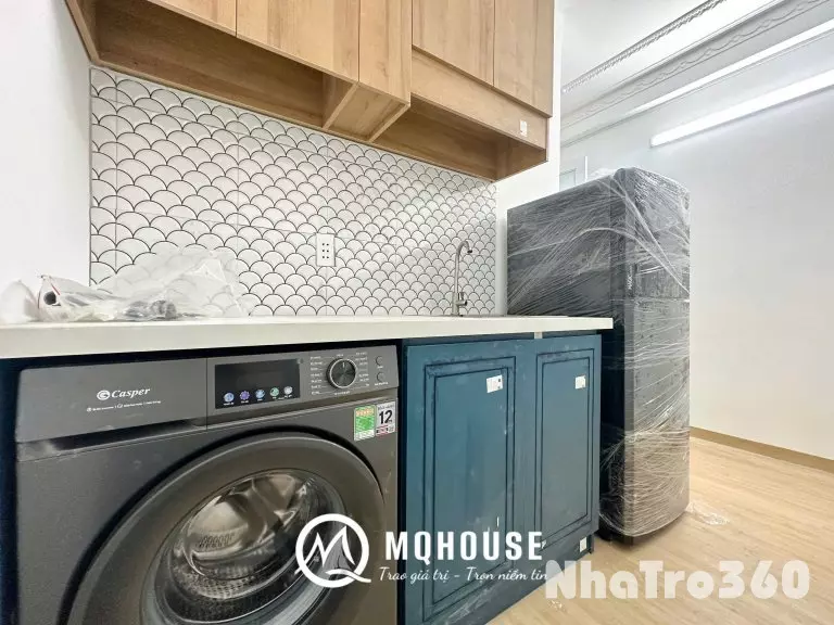 Cho thuê căn hộ 1PN ban công gần chợ Bàn Chờ, chợ Hồ Thị Kỷ, vòng xoay Lý Thái Tổ, ngã sáu Cộng Hòa