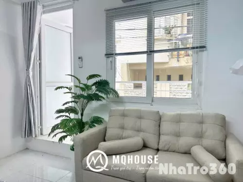 Cho thuê căn hộ 1PN ban công gần chợ Bàn Chờ, chợ Hồ Thị Kỷ, vòng xoay Lý Thái Tổ, ngã sáu Cộng Hòa