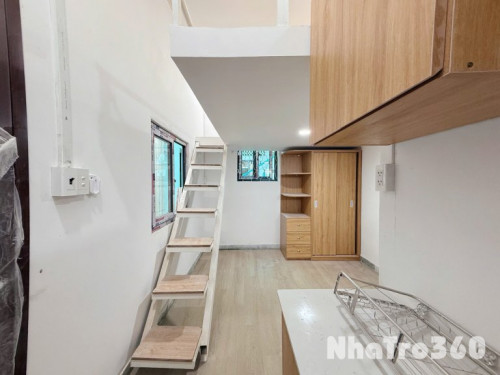 Cho thuê căn hộ Duplex (có gác), Q1, đường Tôn Thất Tùng, gần Công Viên Tao Đàn, Công Viên 23/9, Chợ Bến Thành