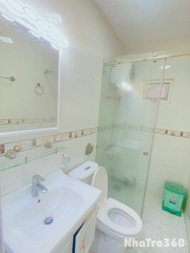 1pn ban công full nội thất gần ngã tư bảy hiên