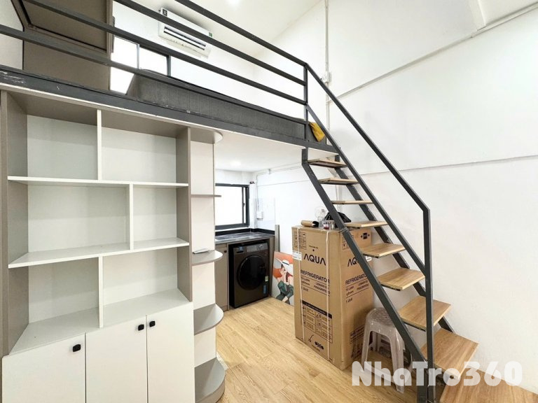 Cho thuê CHDV duplex ngay Nguyễn Phi Khanh