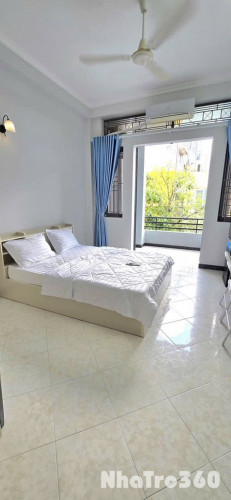 Cho Thuê Căn Hộ Q1, gần phố đi bộ Nguyễn Huệ