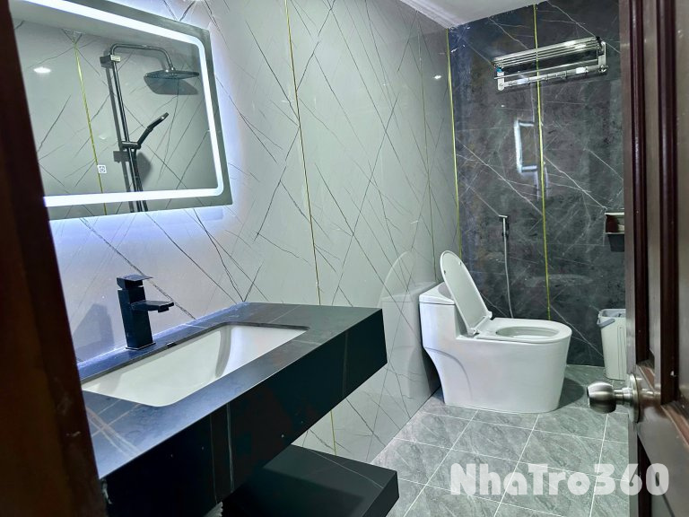 Cho thuê căn hộ Q1, đường Nguyễn Văn Cừ, gần ĐH Sài Gòn, Cầu Nguyễn Văn Cừ, Công Viên 23/9