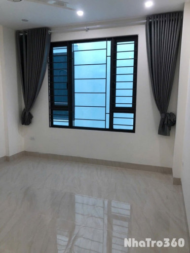 Cho thuê nguyên căn 4 tầng 1 tum full đồ cơ bản