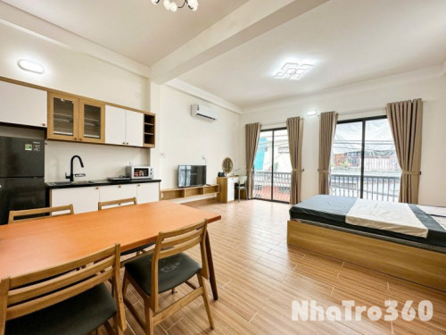 Căn Hộ Studio Cho Thuê Q.Tân Bình Bancol Giáp Q10