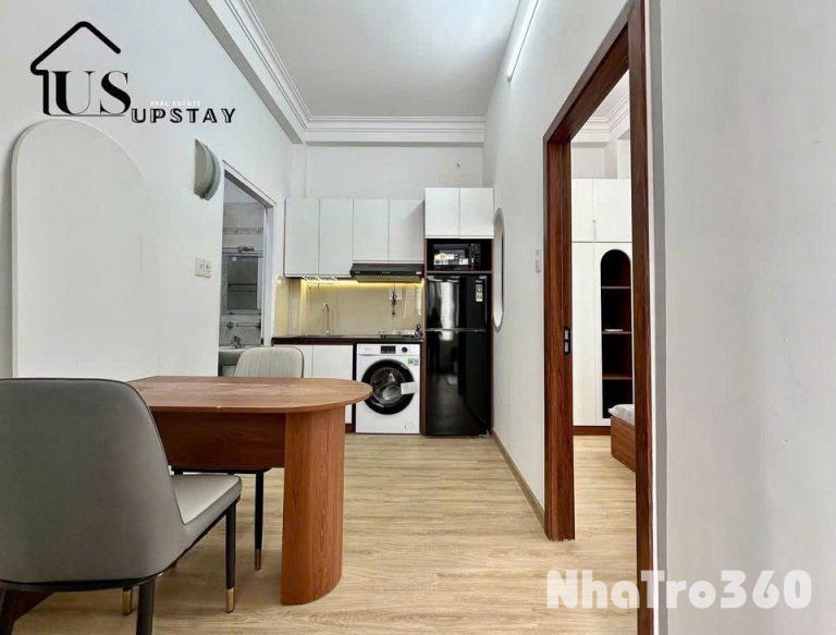 Cho thuê căn hộ 1PN ban công ngay Cầu Bông, công viên Lê Văn Tám, vòng xoay Điện Biên Phủ,...