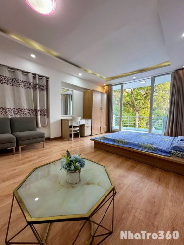 Studio ban công - full nội thất Q1 gần Đh UEH, Mở