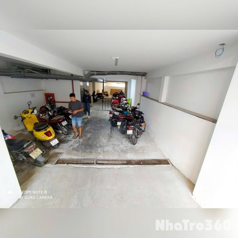 Cho thuê căn hộ 1PN, ban công, Q10, đường Thành Thái, gần ĐH Y Khoa, ĐH Bách Khoa, Vạn Hạnh Mall